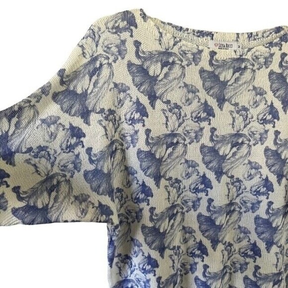 Luisa Ricci Made in Italy Floral Knit Short Sleeve Sweater Size Medium - Picture 4 of 5